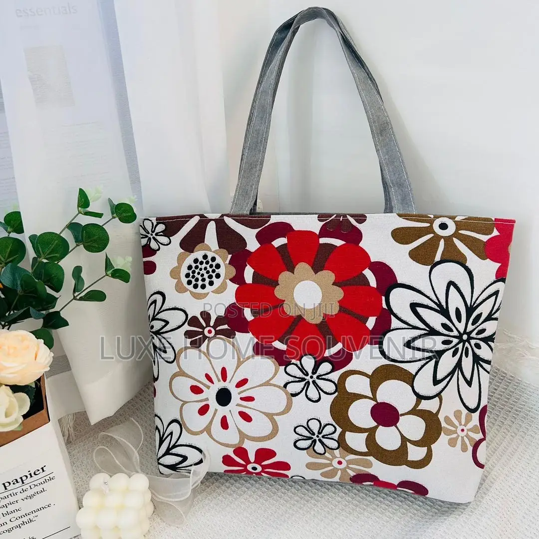 Tote Bag With Zip