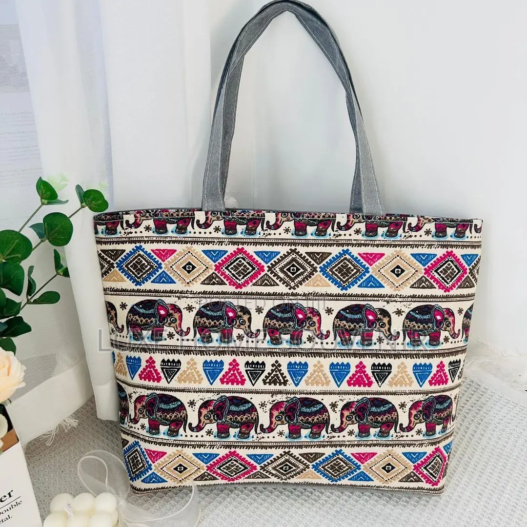 Tote Bag With Zip