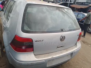 Volkswagen Golf 2003 Silver
