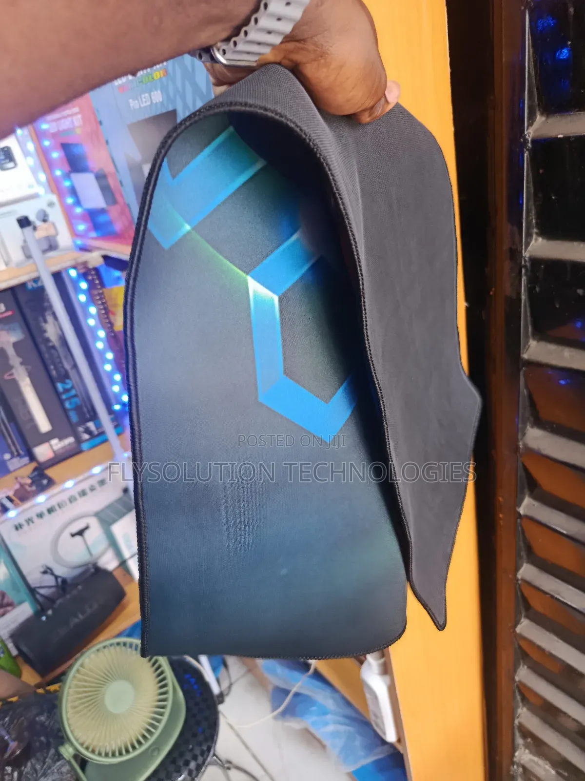 Evergreen Extended RGB Gaming Mouse Pad With Hexagon Design