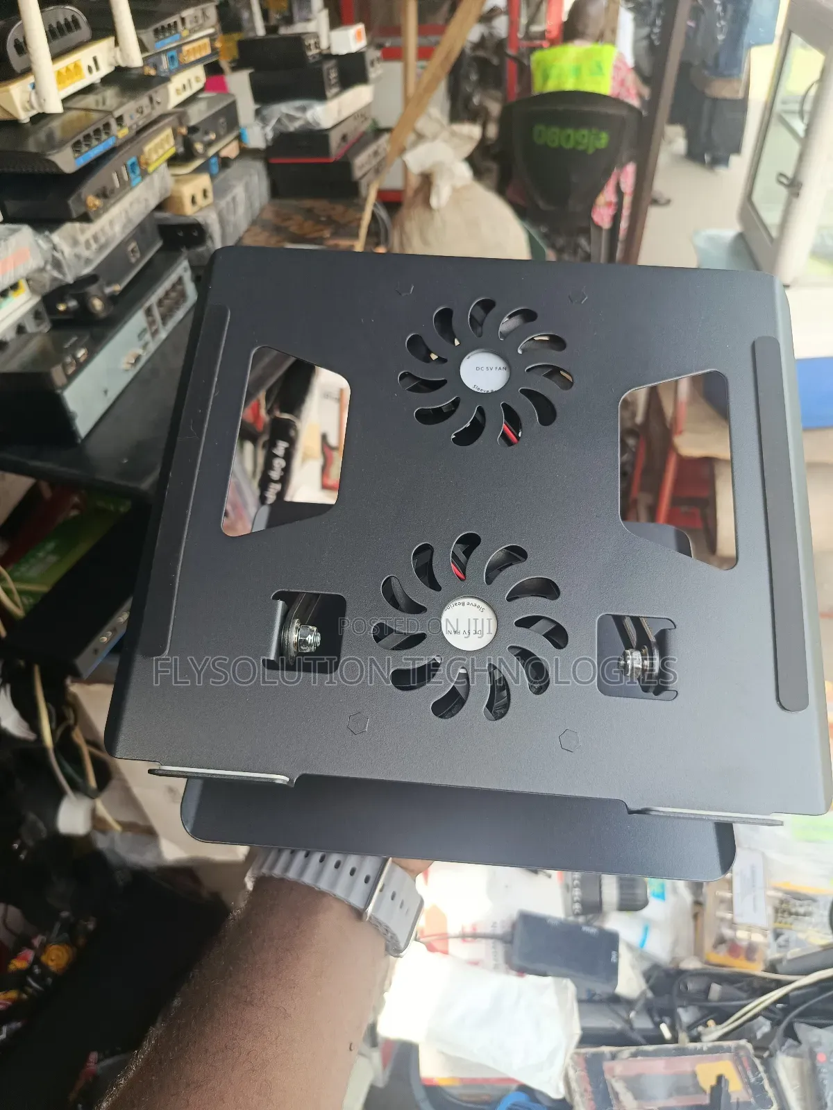 Yl-906 Adjustable Aluminum Laptop Stand With Cooling Fan