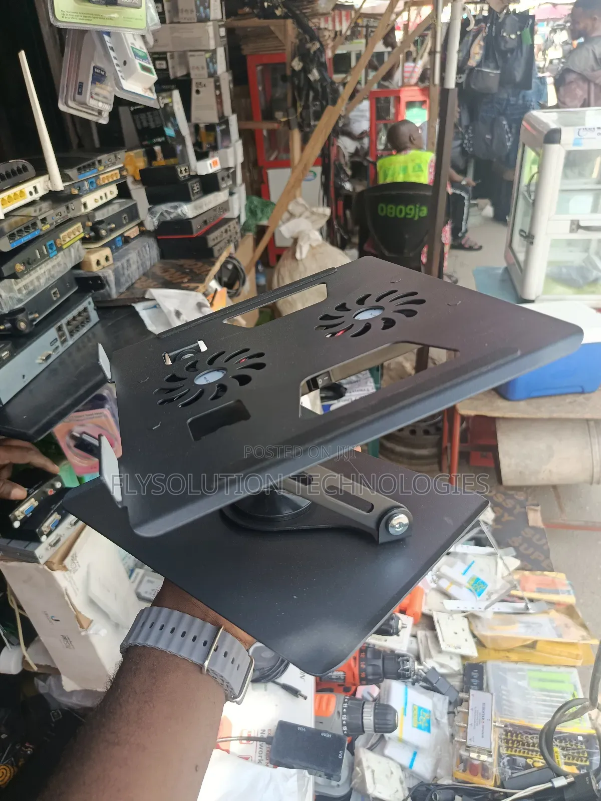 Yl-906 Adjustable Aluminum Laptop Stand With Cooling Fan