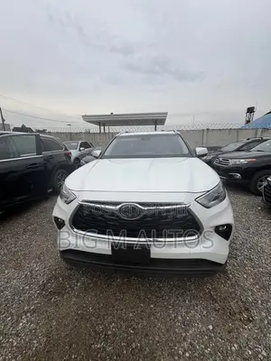 Toyota Highlander 2023 White