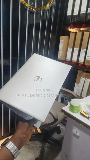 Laptop Dell Latitude 7440 32GB Intel Core i7 SSD 512GB