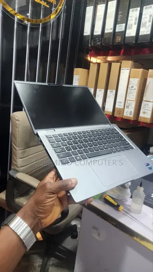 Laptop Dell Latitude 7440 32GB Intel Core i7 SSD 512GB
