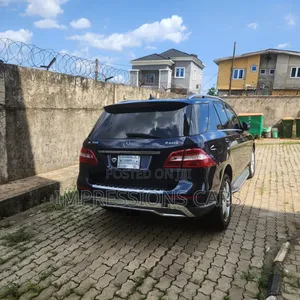 Mercedes-Benz M Class 2014 Blue