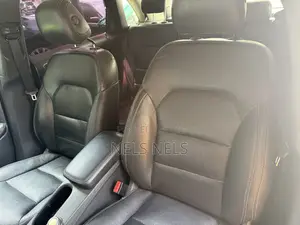 Mercedes-Benz B-Class B180 Petrol 2014 Black