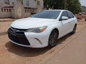 Toyota Camry 2016 White