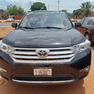Toyota Highlander Limited 2012 Black