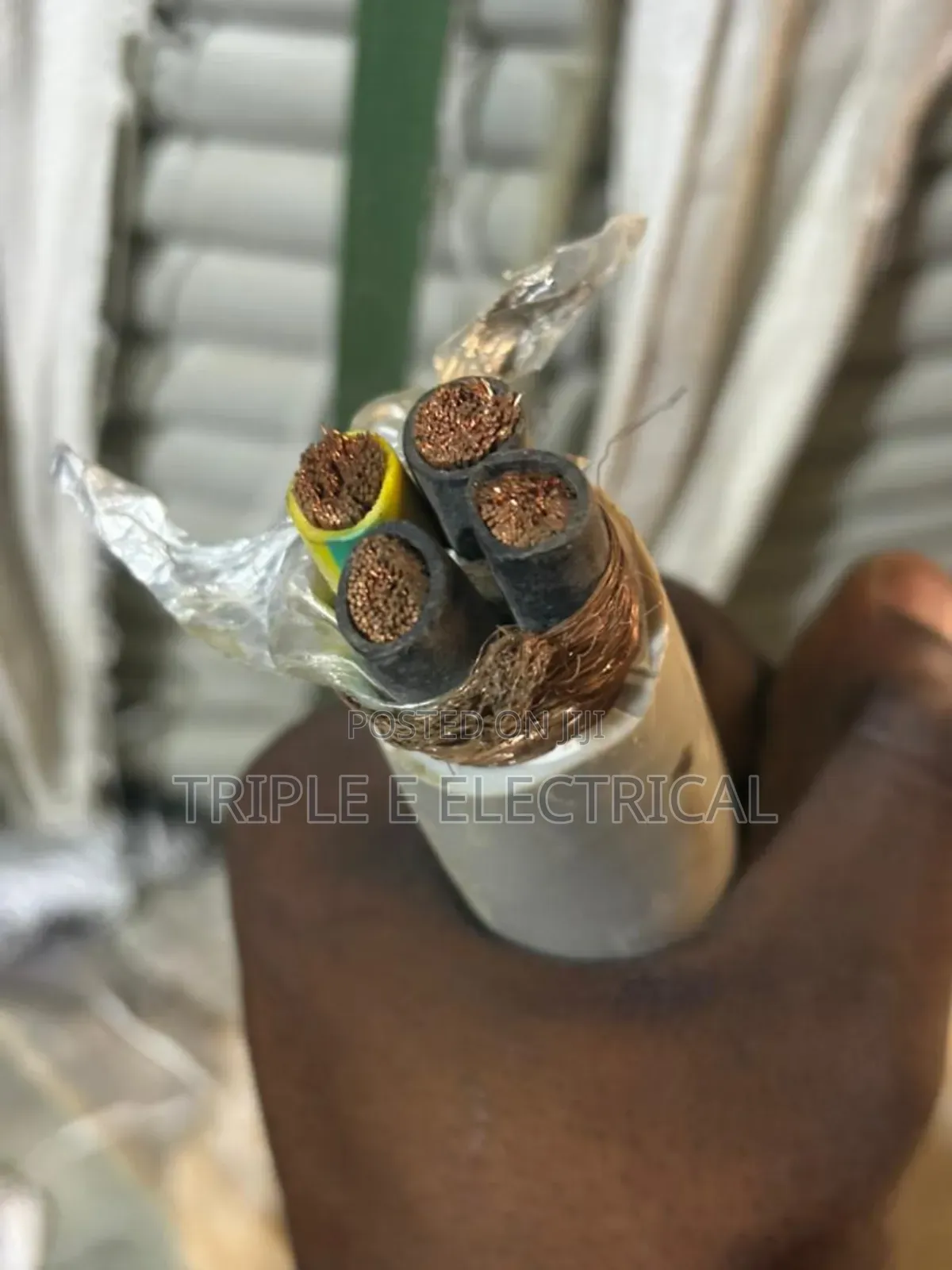 25mm 4 Core Screen Shielded Cable