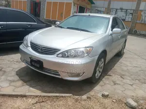 Toyota Camry 2006 Silver