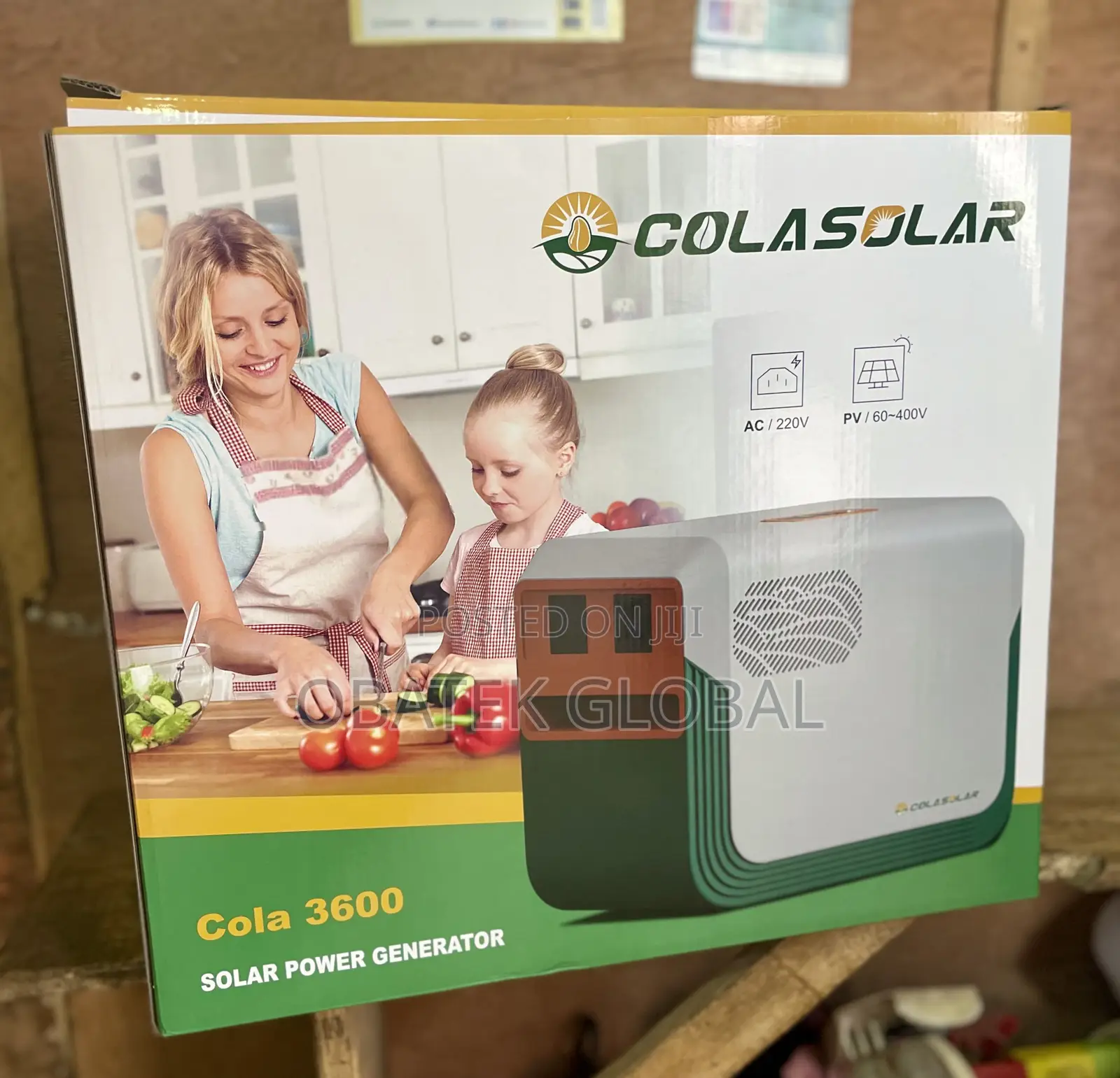 Cola 3600 Solar Generator