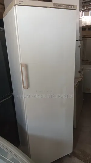 Bosch Standing Freezer 8steps