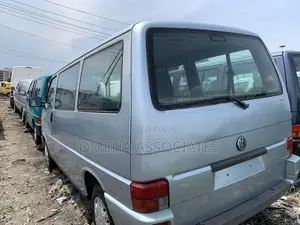 Volkswagen Transporter 2005 Black