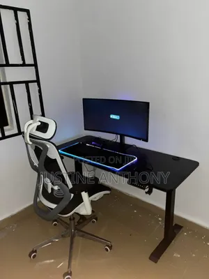 Adjustable Gaming Table