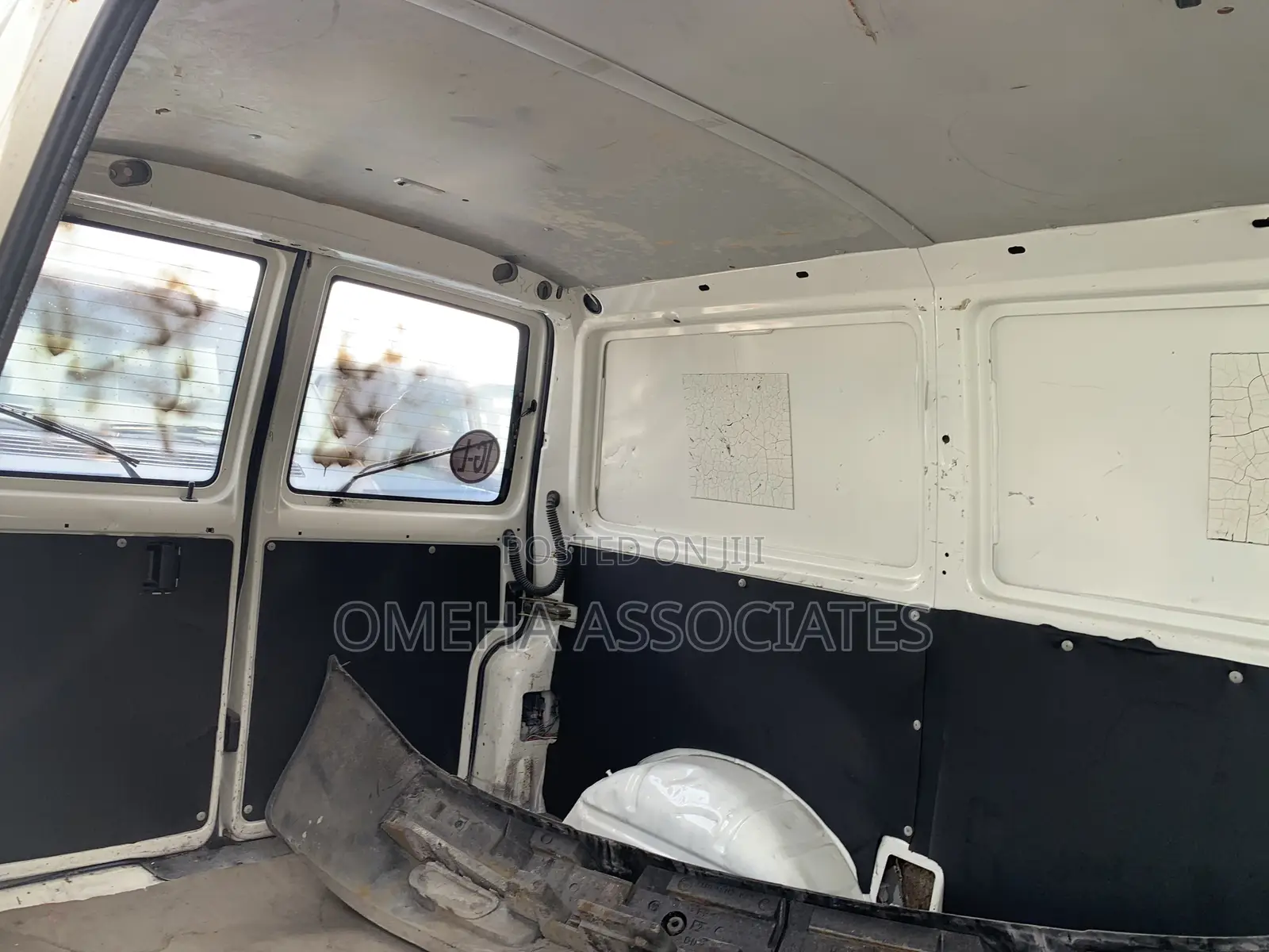 Volkswagen Transporter 2005 White