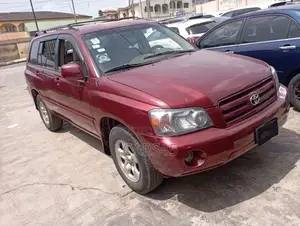 Toyota Highlander 2005 Red