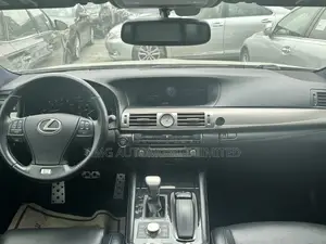 Lexus LS 460 AWD 2013 Silver