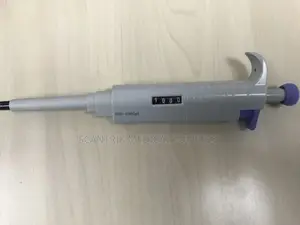 Adjustable 12-Channel Micropipette for Microplate Testing