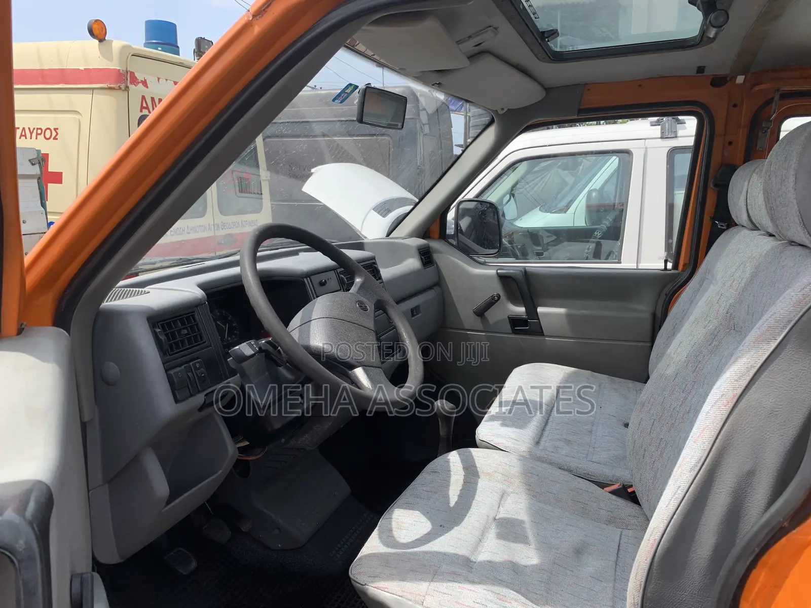 Volkswagen Transporter 2005 Orange