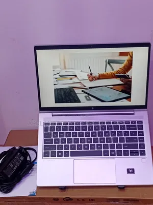 New Laptop HP 430 G1 16GB AMD Ryzen 5 SSD 256GB