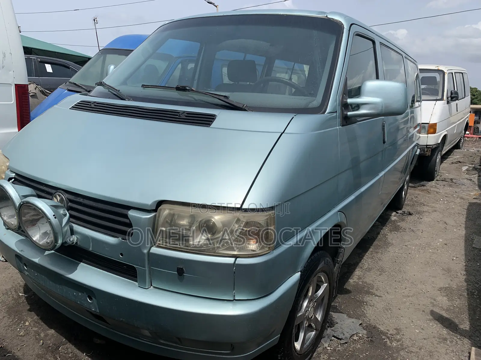Volkswagen Transporter 2004 Gold