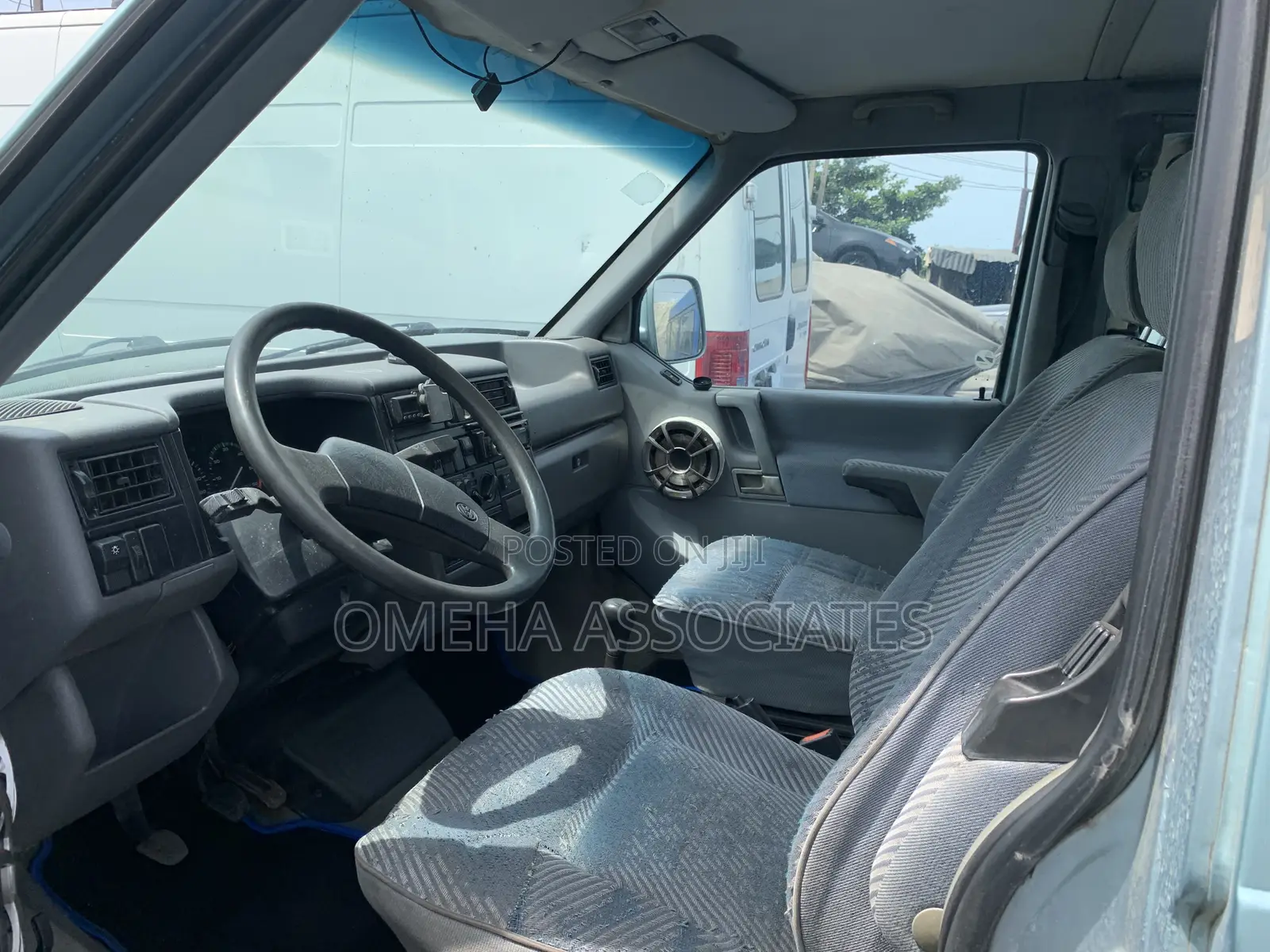 Volkswagen Transporter 2004 Gold