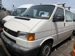 Volkswagen Transporter 2005 Beige