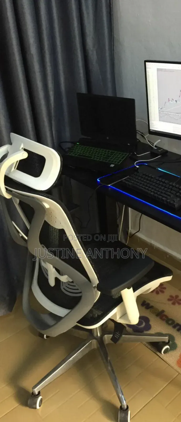 Generic Mesh Gaming Chair With Adjustable Headrest