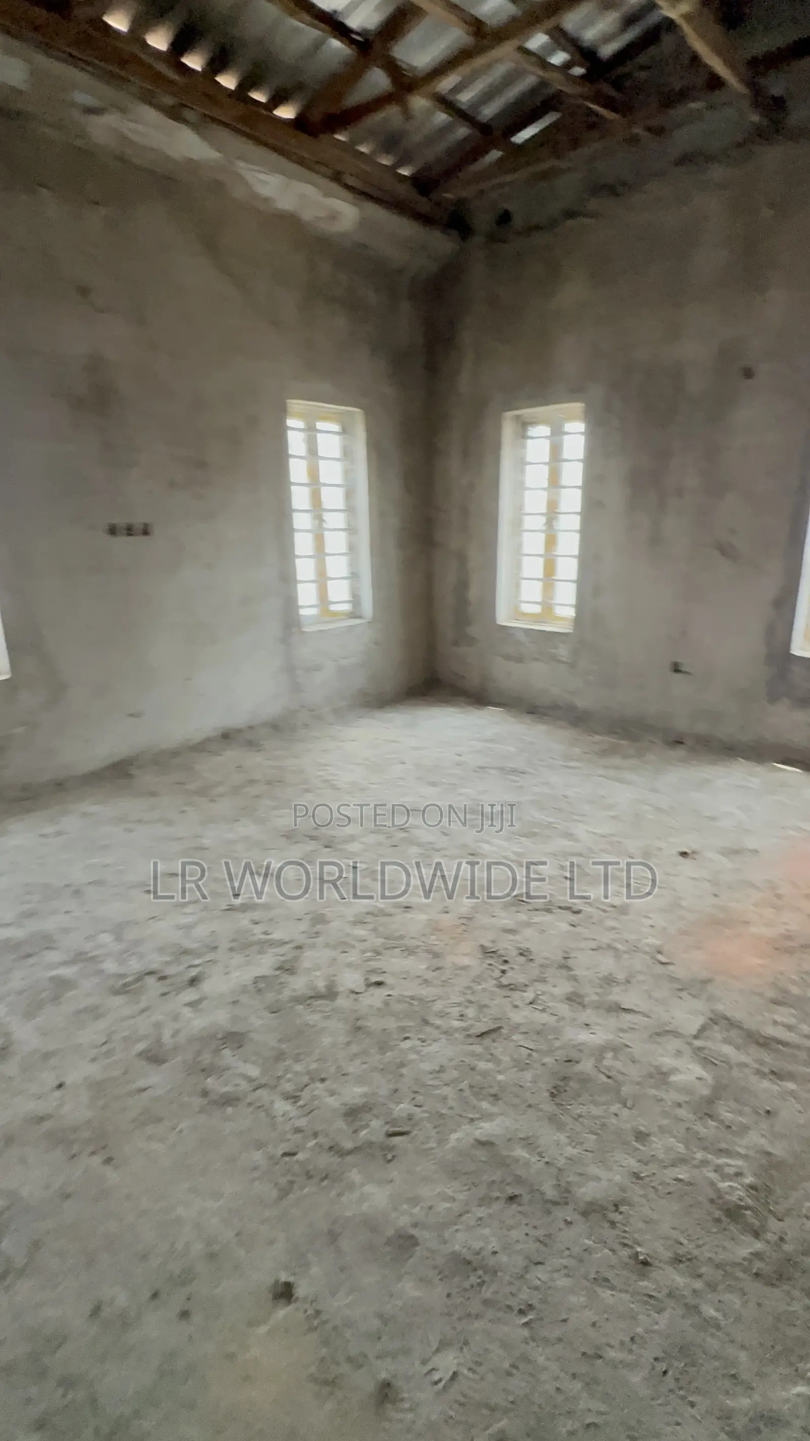 5bdrm Duplex In Lugbe District For Sale