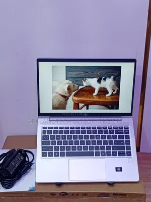 New Laptop HP 430 G4 16GB AMD Ryzen 5 SSD 256GB