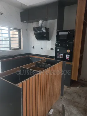 4bdrm Townhouse/Terrace in Opebi for sale