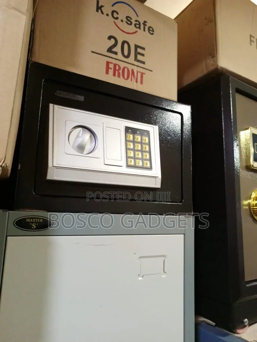 Digital Safe With Keypad Lock –20e