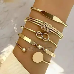 5pcs Set of Metal Openwork Layered Bracelet, Gold Tone Plating