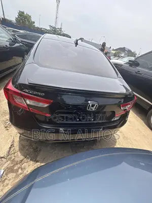 Honda Accord 2019 Black