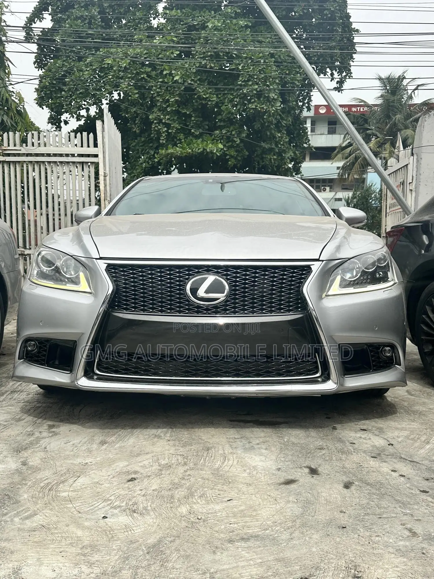 Lexus LS 460 AWD 2013 Silver