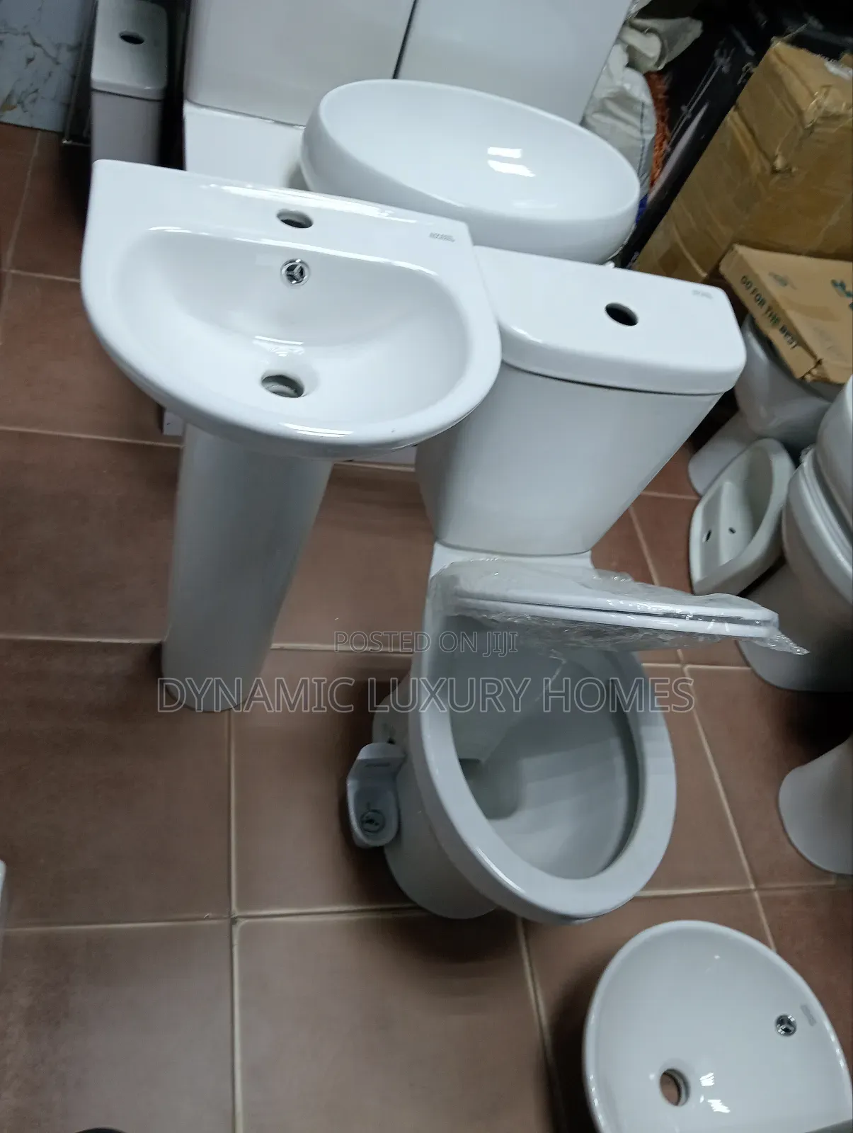 Golden Diamond Wc