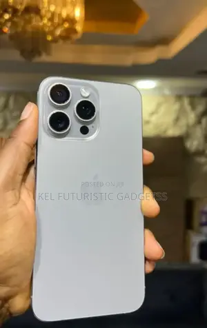 Apple iPhone 15 Pro Max 256 GB