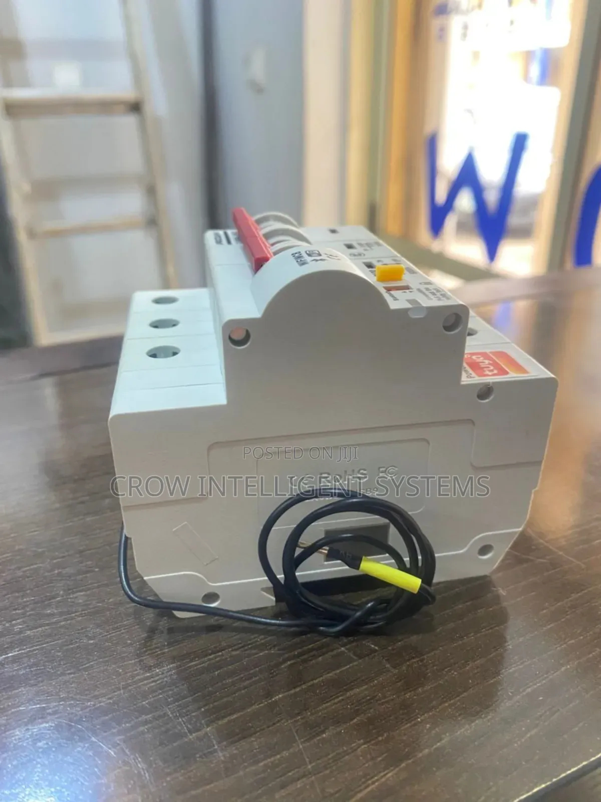 A 3-circuit Iot-based Micro Circuit Breaker Intelligent