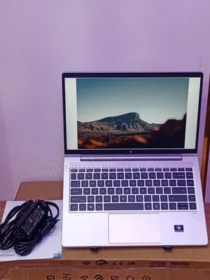 New Laptop HP 650 16GB AMD Ryzen 5 SSD 512GB