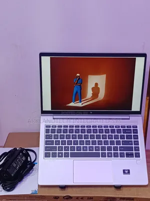 New Laptop HP 650 G6 16GB AMD Ryzen 5 SSD 256GB