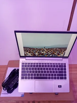 New Laptop HP 655 16GB AMD Ryzen 5 SSD 512GB