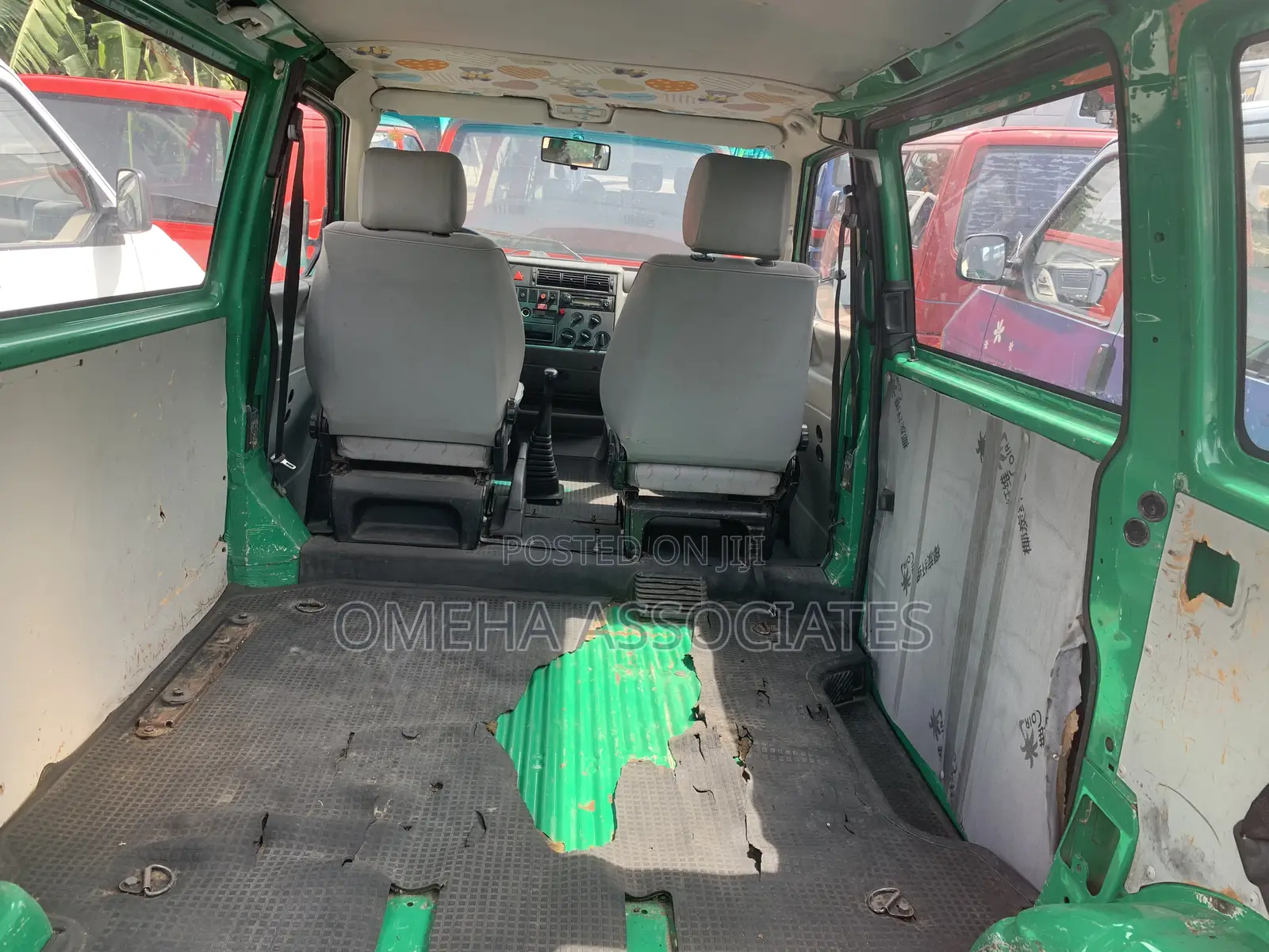 Volkswagen Transporter 2004 Brown