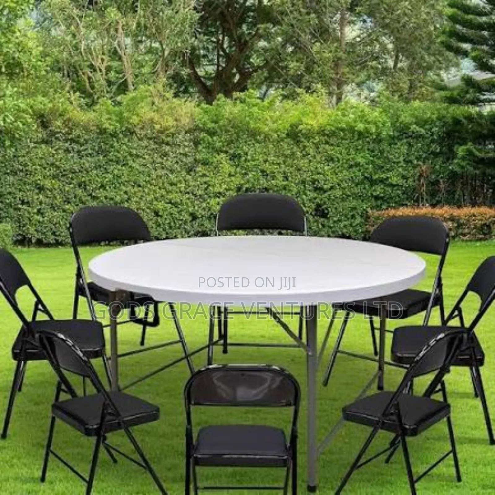 Round Classic Table for Events