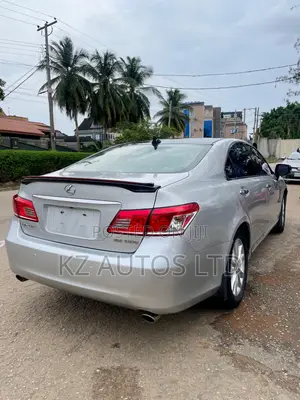 Lexus ES 350 2011 Silver