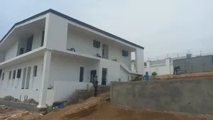 Furnished 5bdrm Duplex in Praise Contractors, Calabar for sale