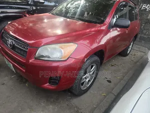 Toyota RAV4 2.5 4x4 2010 Red