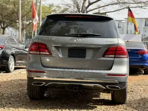 Mercedes-Benz GLE-Class 2016 Gray