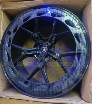 Complete Set Rim Lamborghini Urus