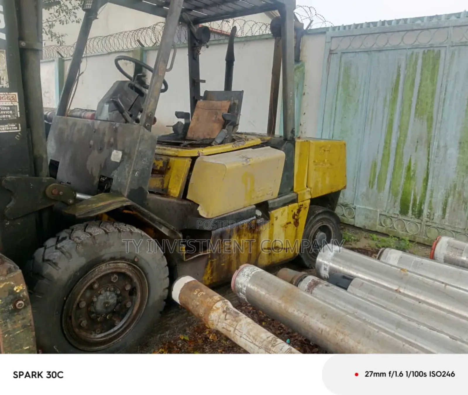 Forklift (4tons)